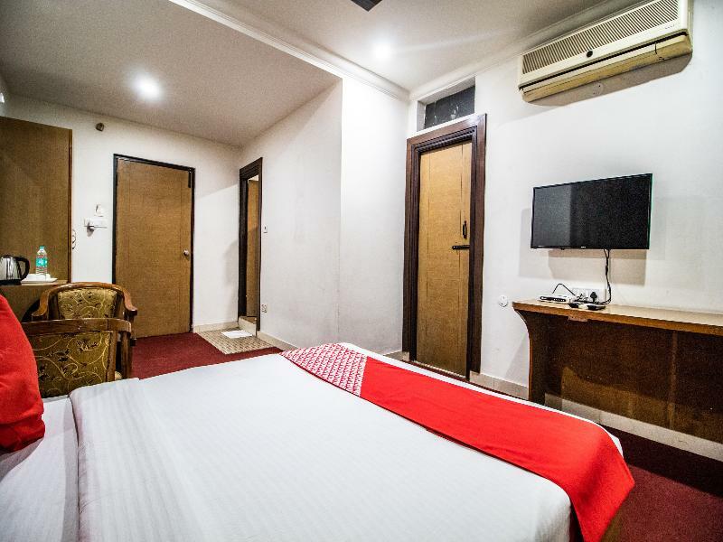 Oyo Imax Inn Near Charminar Hyderabad Eksteriør bilde